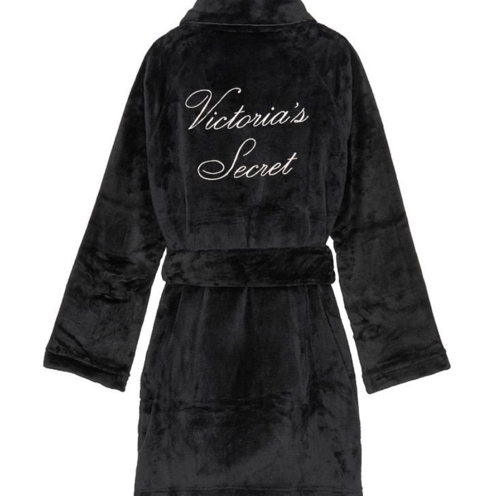 Victoria’s Secret robe!